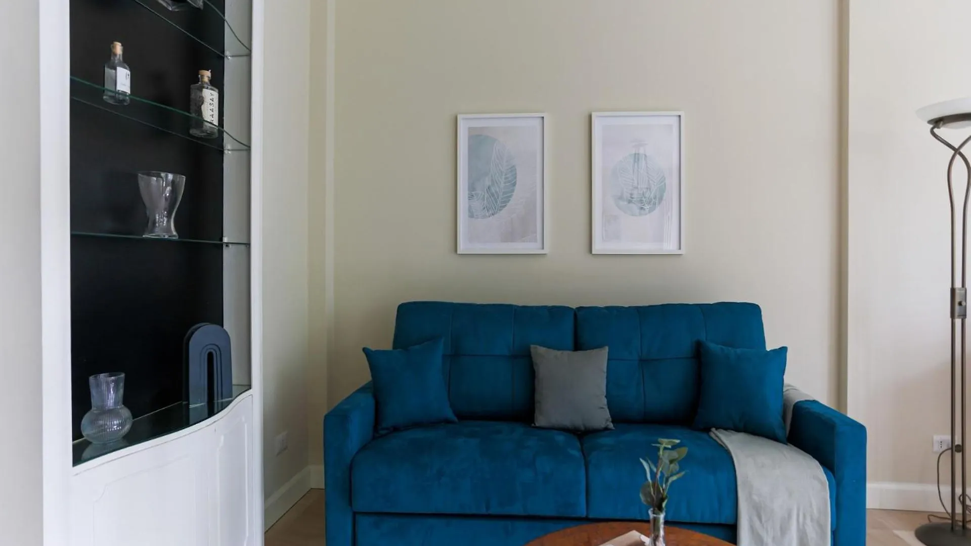 The Best Rent - Charming Apartment In Pagano Milão Itália